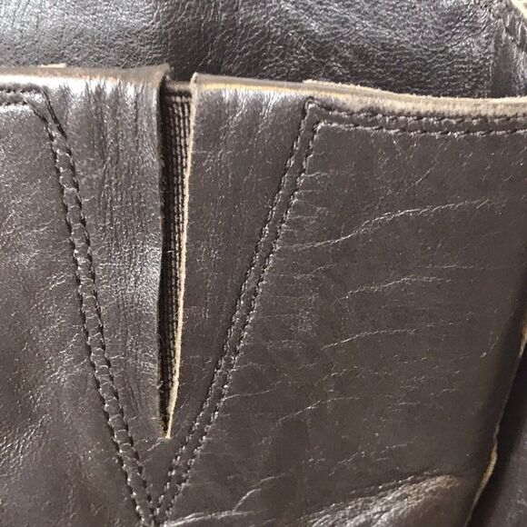 Vince Camuto Womens Leather Boots Sz US 8B/EU 38 Knee High Brown Quilted Zipper - Picture 3 of 12